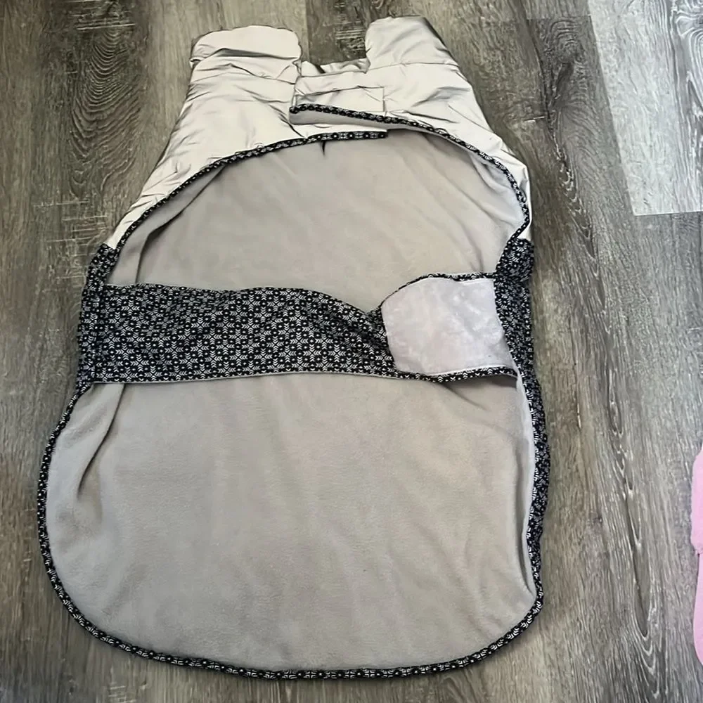 Wondershop Dogs reflective puffer vest size XXL